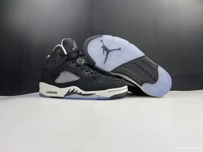 Rep 5 OREO JORDAN CT4838-011 AIR 0613